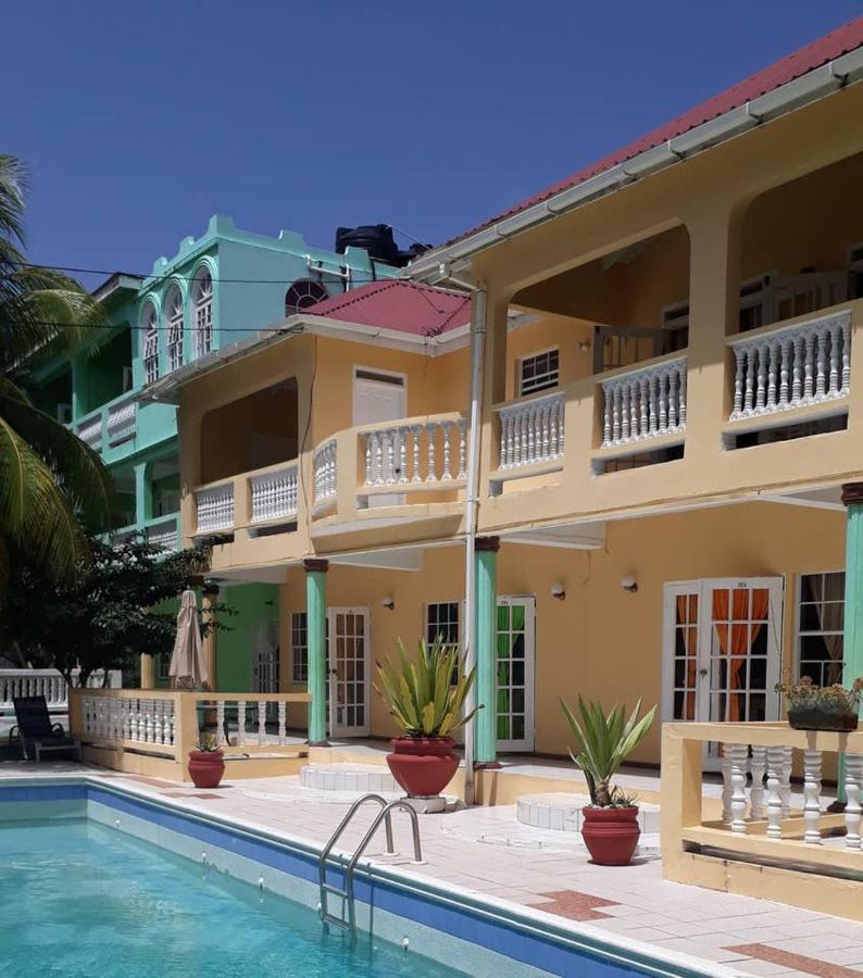 Bay Heights B&B Gros Islet Esterno foto